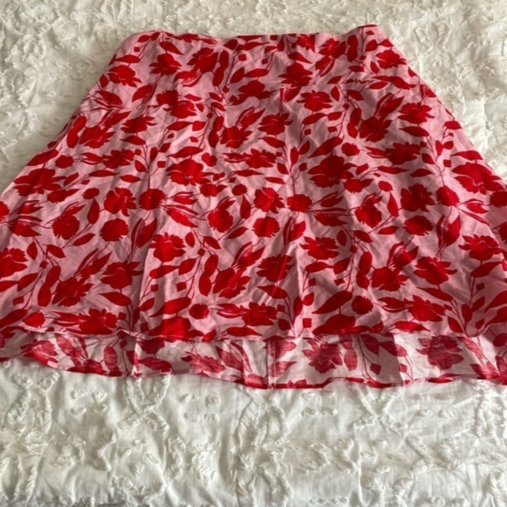 Floral Red and White Women's Skirt
